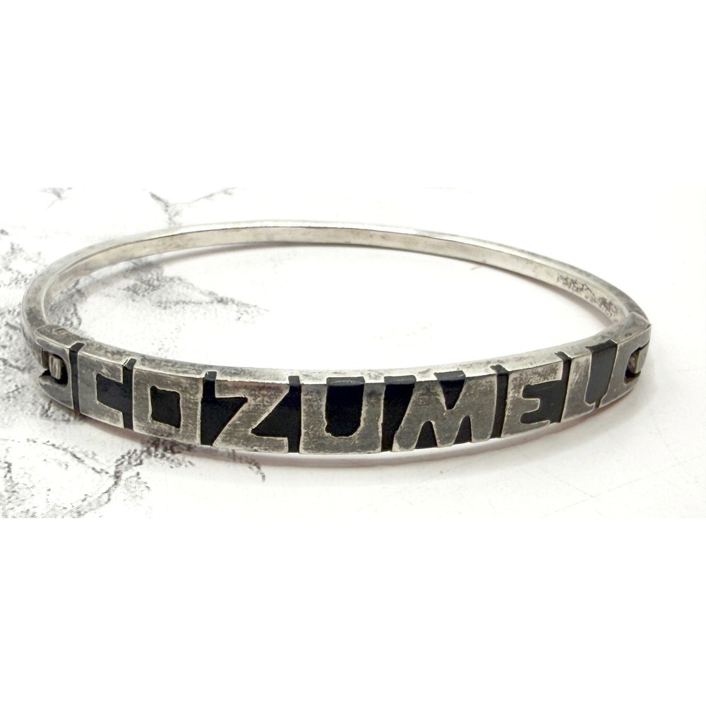 Cozumel‎ Mexico Alpaca Silver Tone Hinged Bangle Bracelet 8 Inch